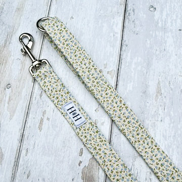 HETTY AND HUXLEY CREAM AND BLUE FLORAL PET LEAD