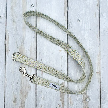 HETTY AND HUXLEY CREAM AND BLUE FLORAL PET LEAD