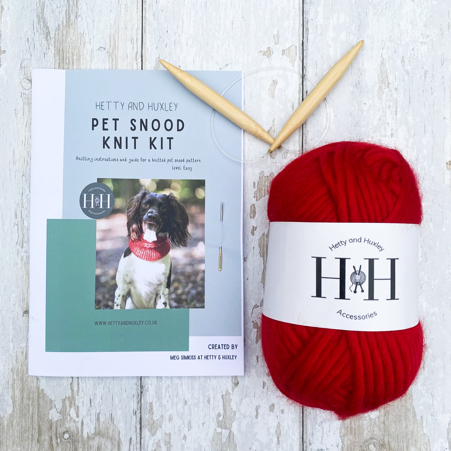 HETTY AND HUXLEY PET SNOOD KNIT KIT