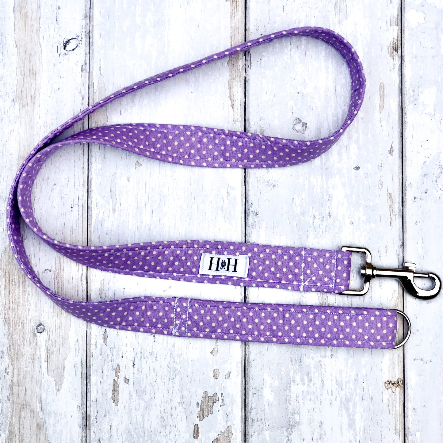 HETTY AND HUXLEY LILAC POLKA DOT LEAD