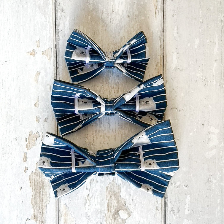 Navy Otter Pet Bow / Bow Tie